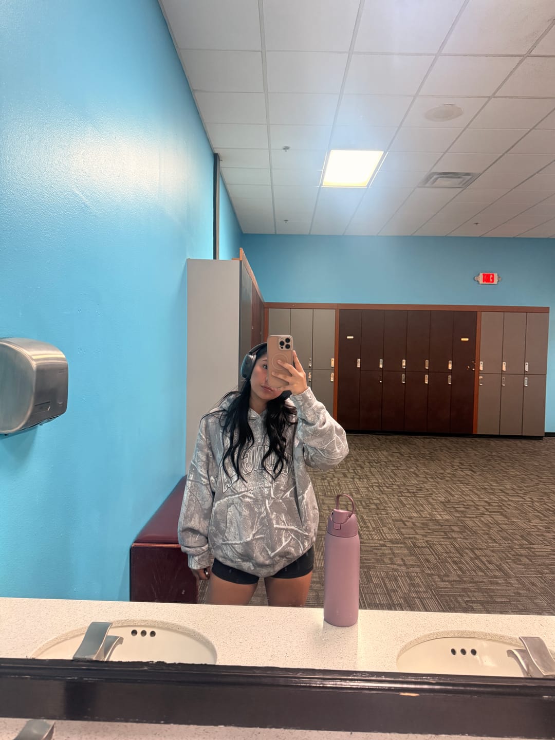 Customer photo review of W5192 - Layover Hoodie