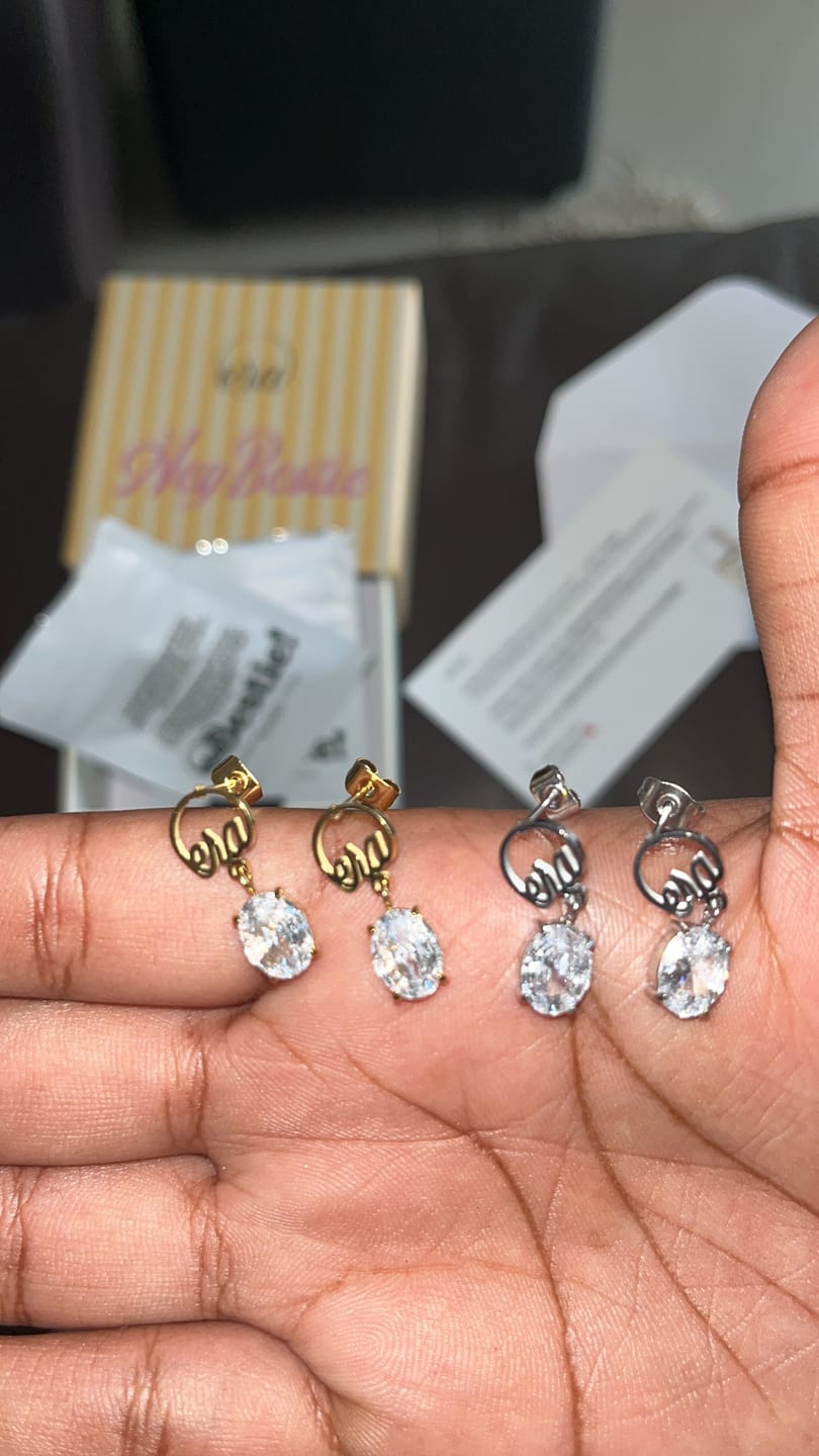 Customer photo review of Mini Era Logo Drop Studs