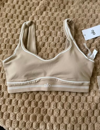 Customer photo review of Beige & White throb Set