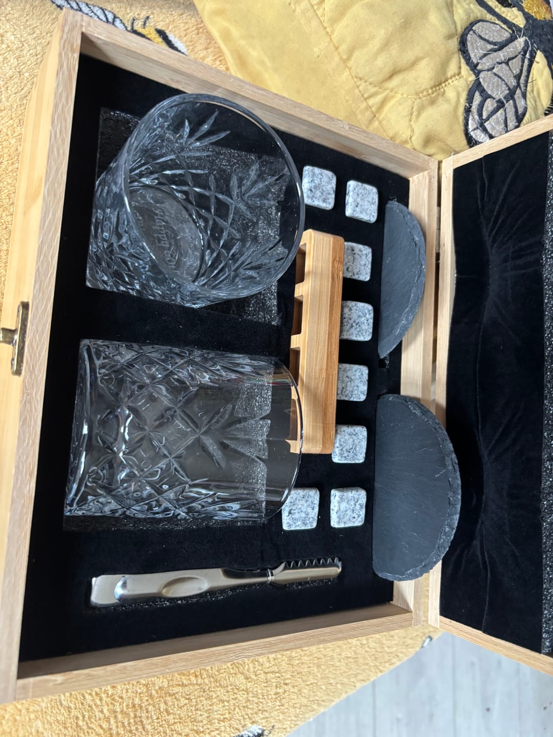 Customer photo review of Galway Crystal Renmore Bamboo Whiskey Set