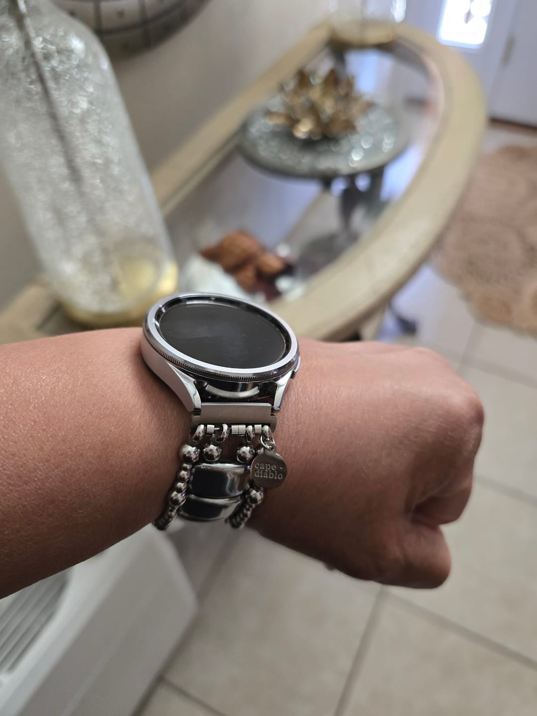 Customer photo review of Platinum Noir Stretch Apple Watch Strap