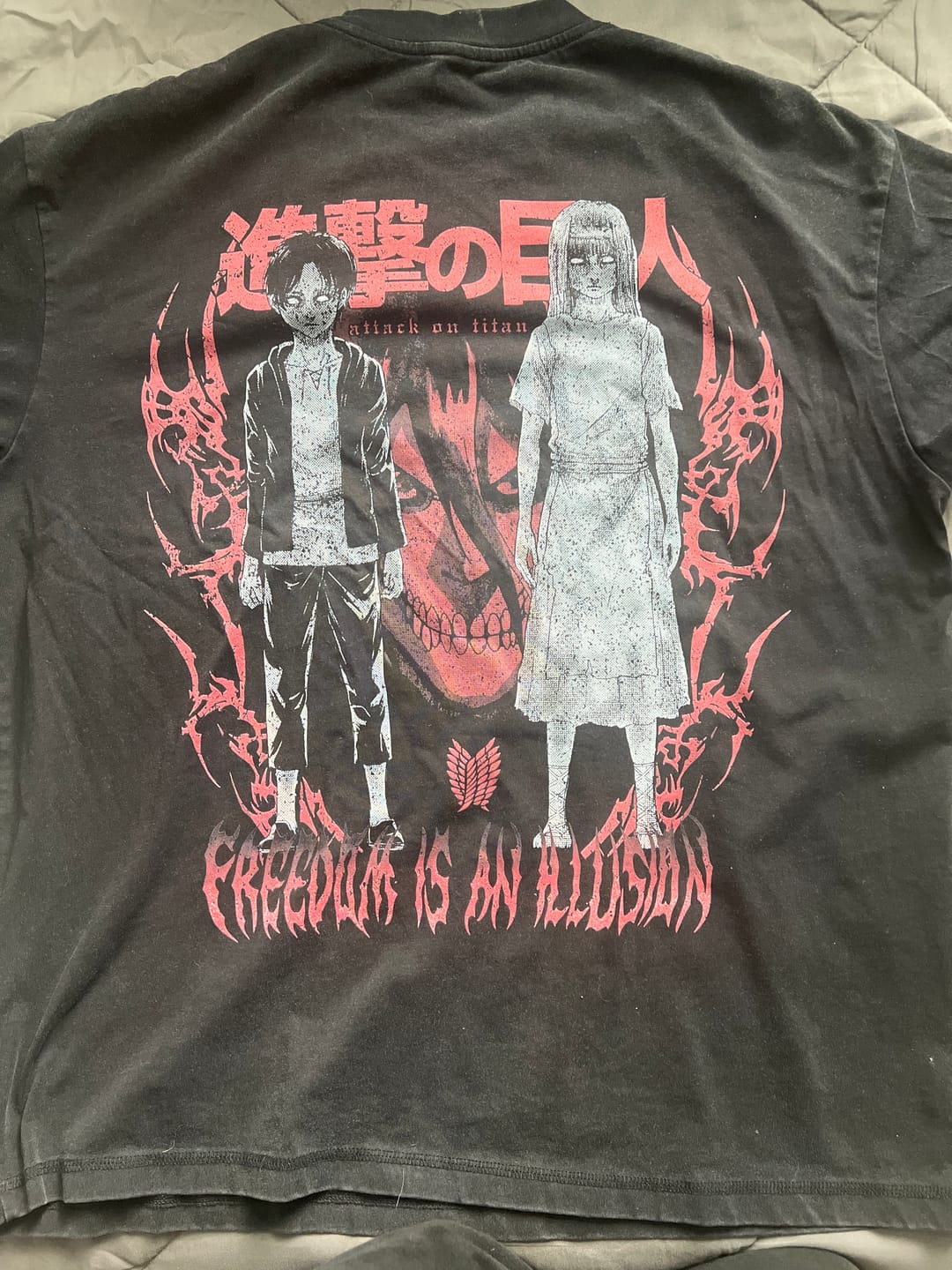 Customer photo review of AOT Oversize Tee