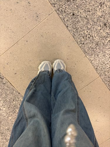 Customer photo review of New Balance 9060 Timberwolf Grey