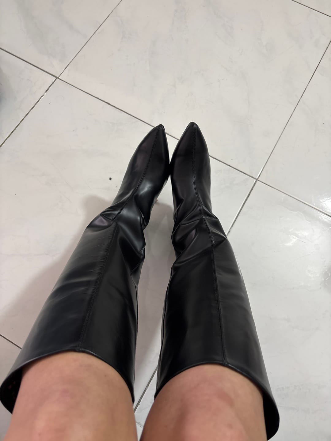 Customer photo review of Espresso Martini Boots