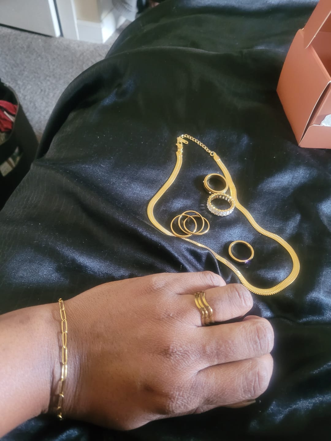 Customer photo review of Wave Trio Ring (Bundle)