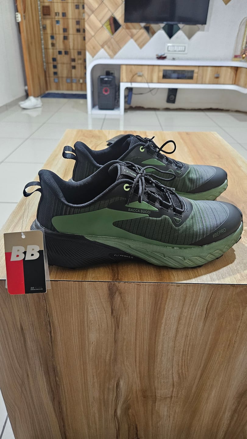 Customer photo review of TREKZON