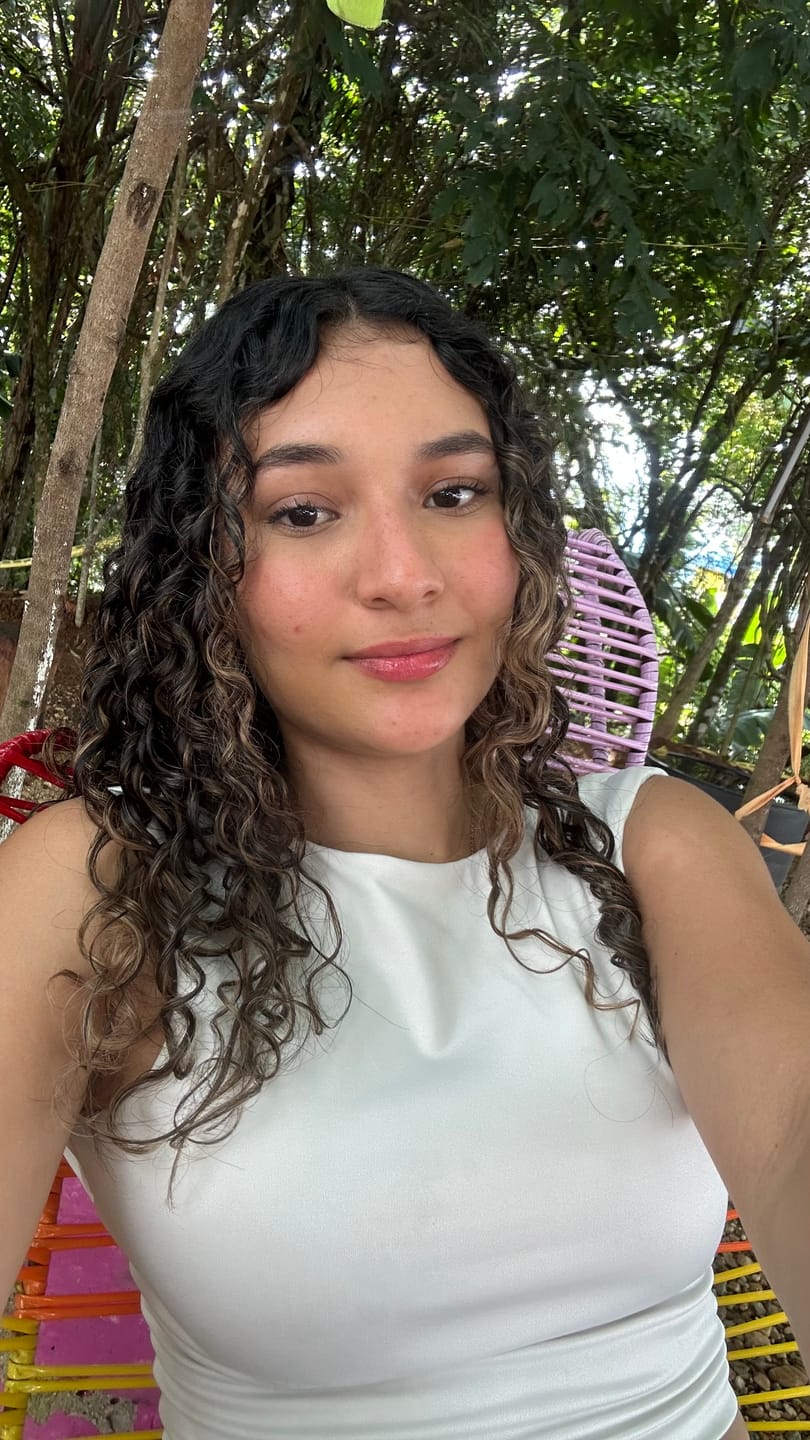 Customer photo review of Rubor Líquido Bonita