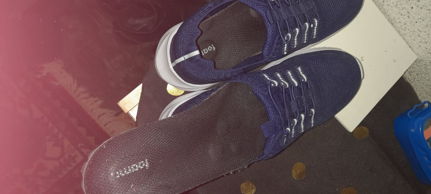 Customer photo review of Foamr® Massage-Einlegesohlen – Lindern Fersensporn & Plantarfasziitis