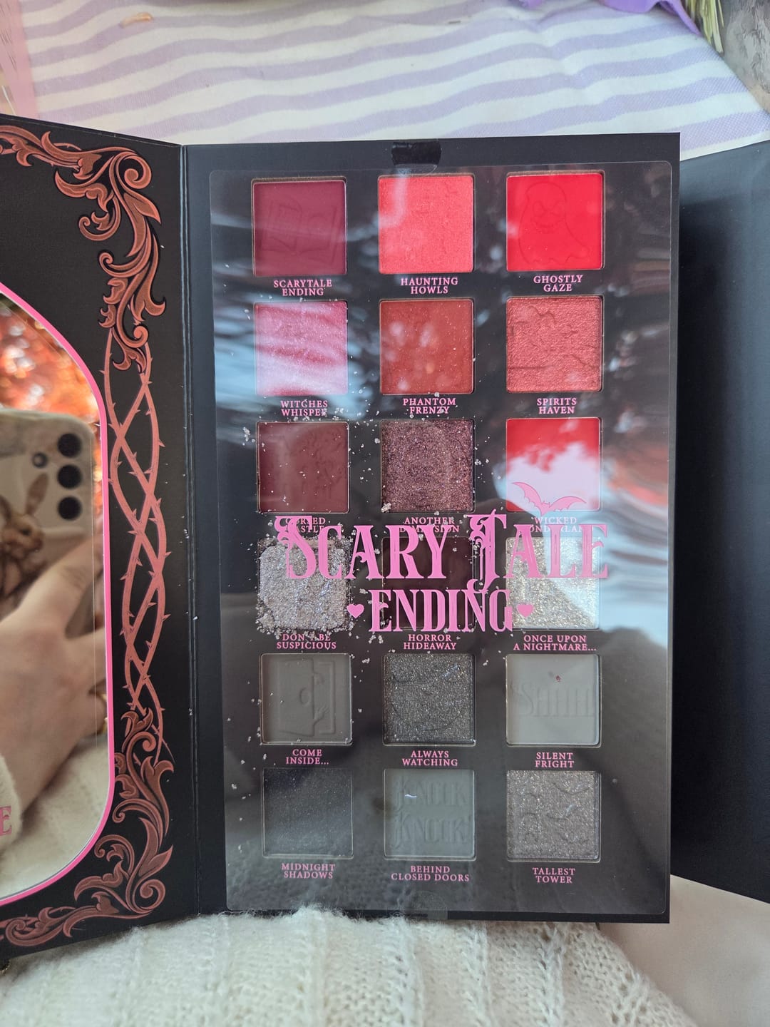 Klantfotorecensie van P.Louise Scary Tale Ending Halloween Palette