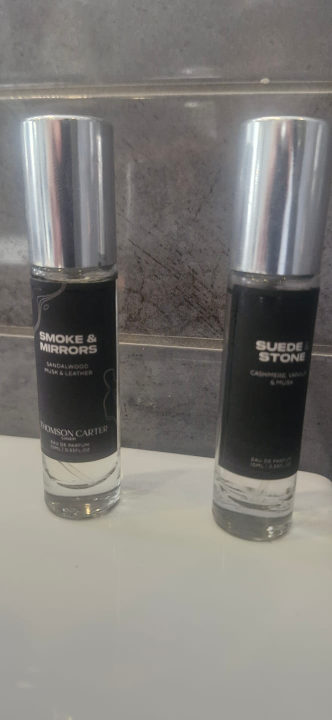 Customer photo review of Santal Oud | Eau de Parfum | 2ml