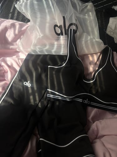 Customer photo review of Black & White throb Set