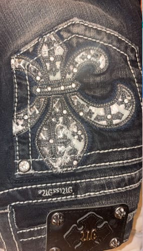 Customer photo review of Vintage Y2K Miss Me Bedazzled Blackwash Low Rise Jeans Women's 26 x 33