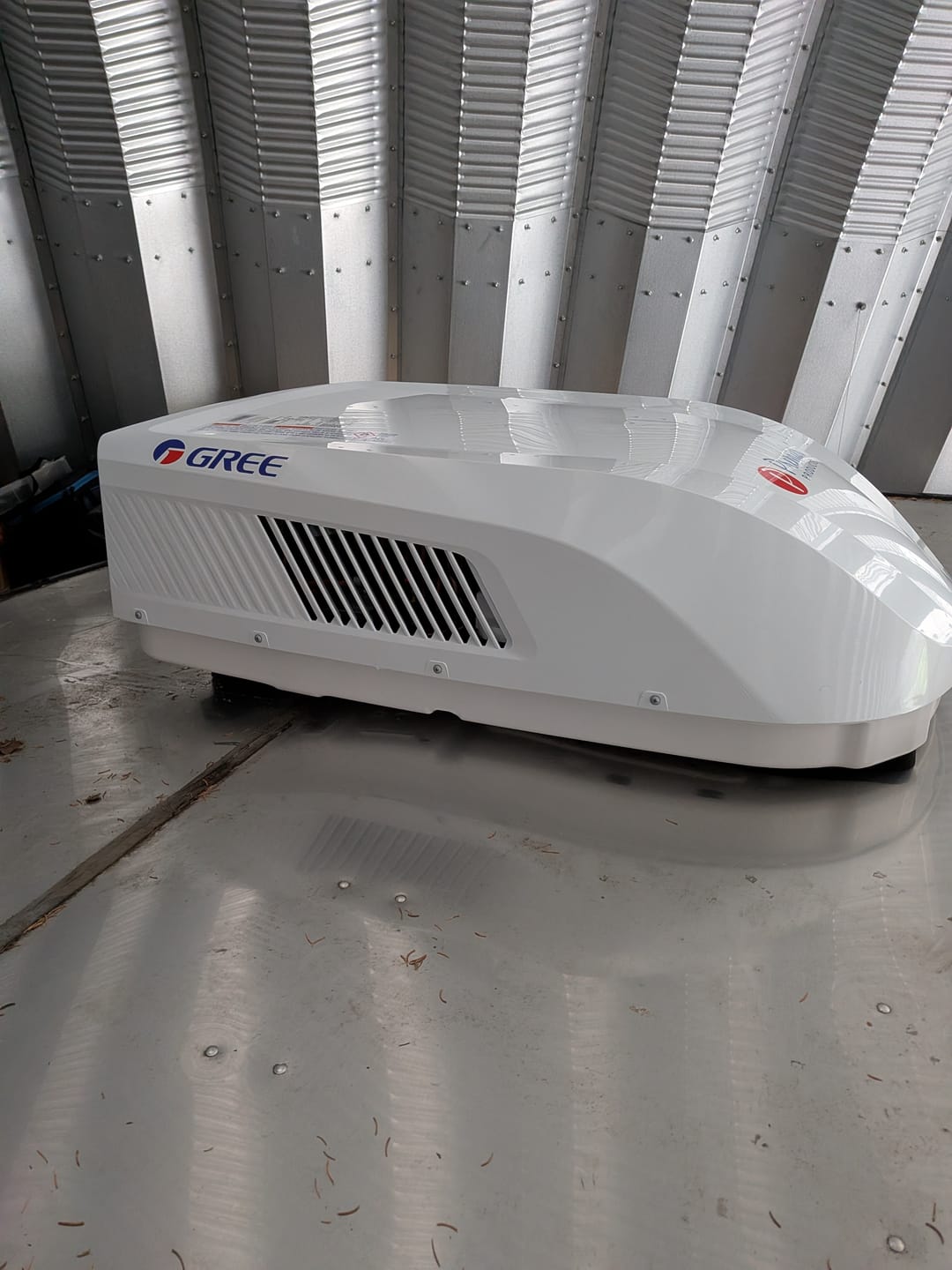 Customer photo review of ECO COOL FREE BLOW (15K BTU W/HEAT PUMP)
