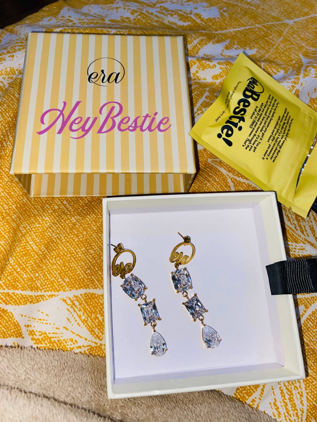 Customer photo review of Era Gold Showstopper Drops