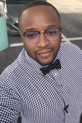 Customer photo review of Men's Plaid Chinese Knot Long Sleeve Shirt SKUL50075
