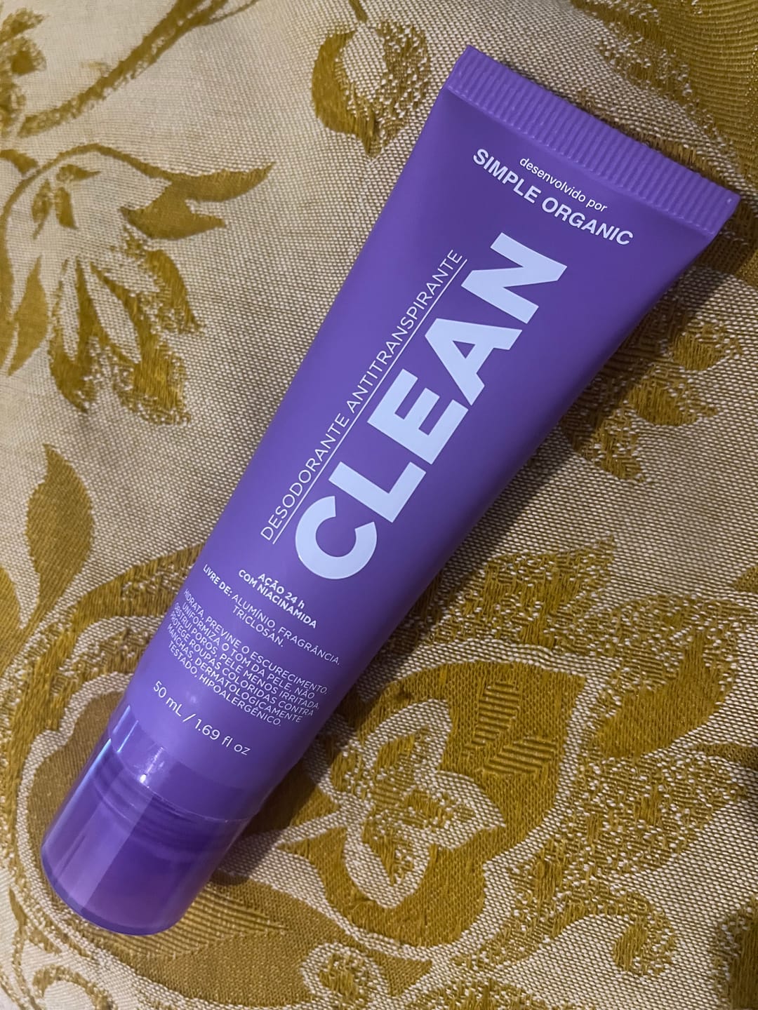 Customer photo review of Clean Desodorante