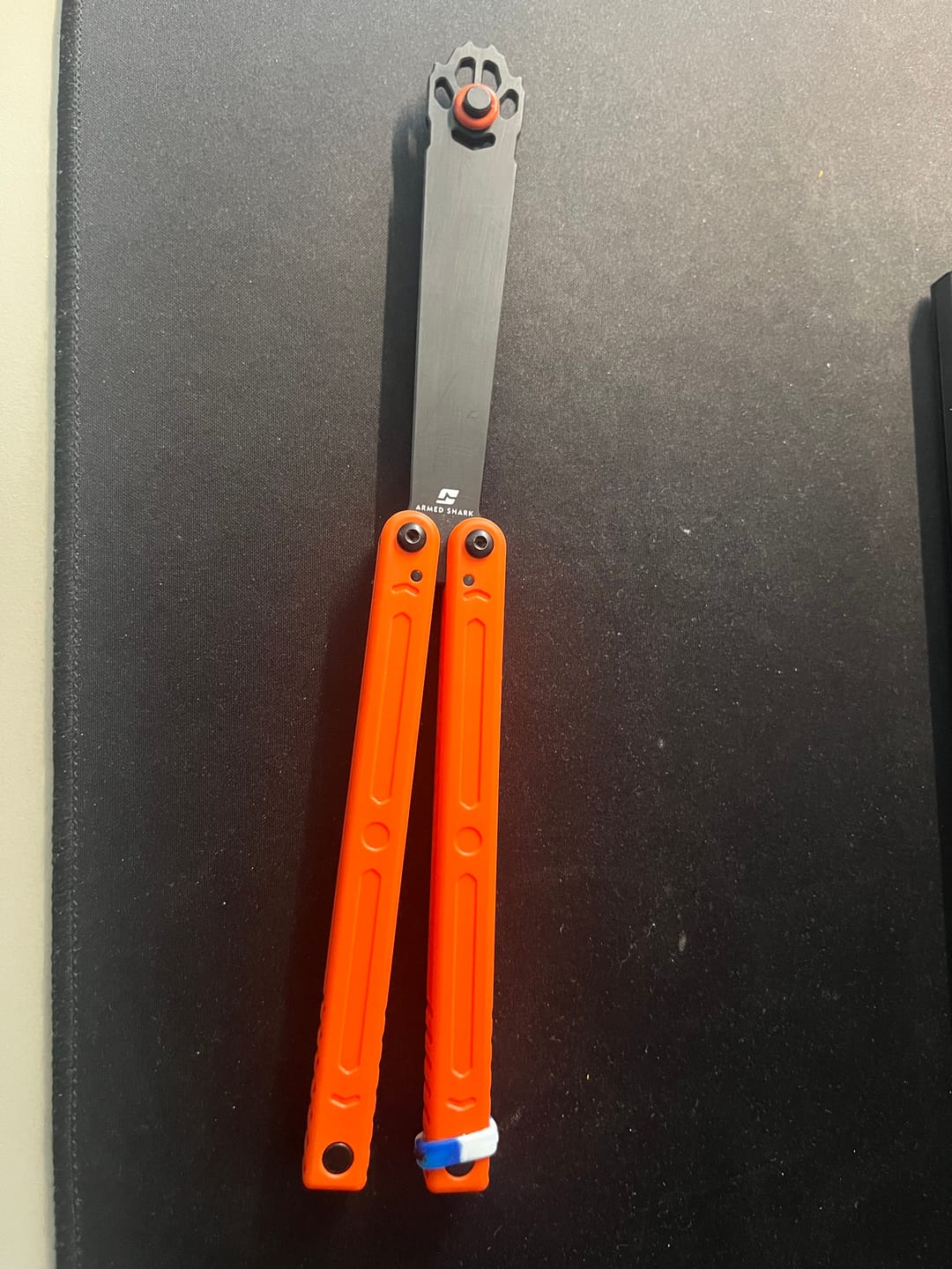 Customer photo review of ARMED SHARK Fox Squid Balisong Plastic Training Outdoor Safe EDC