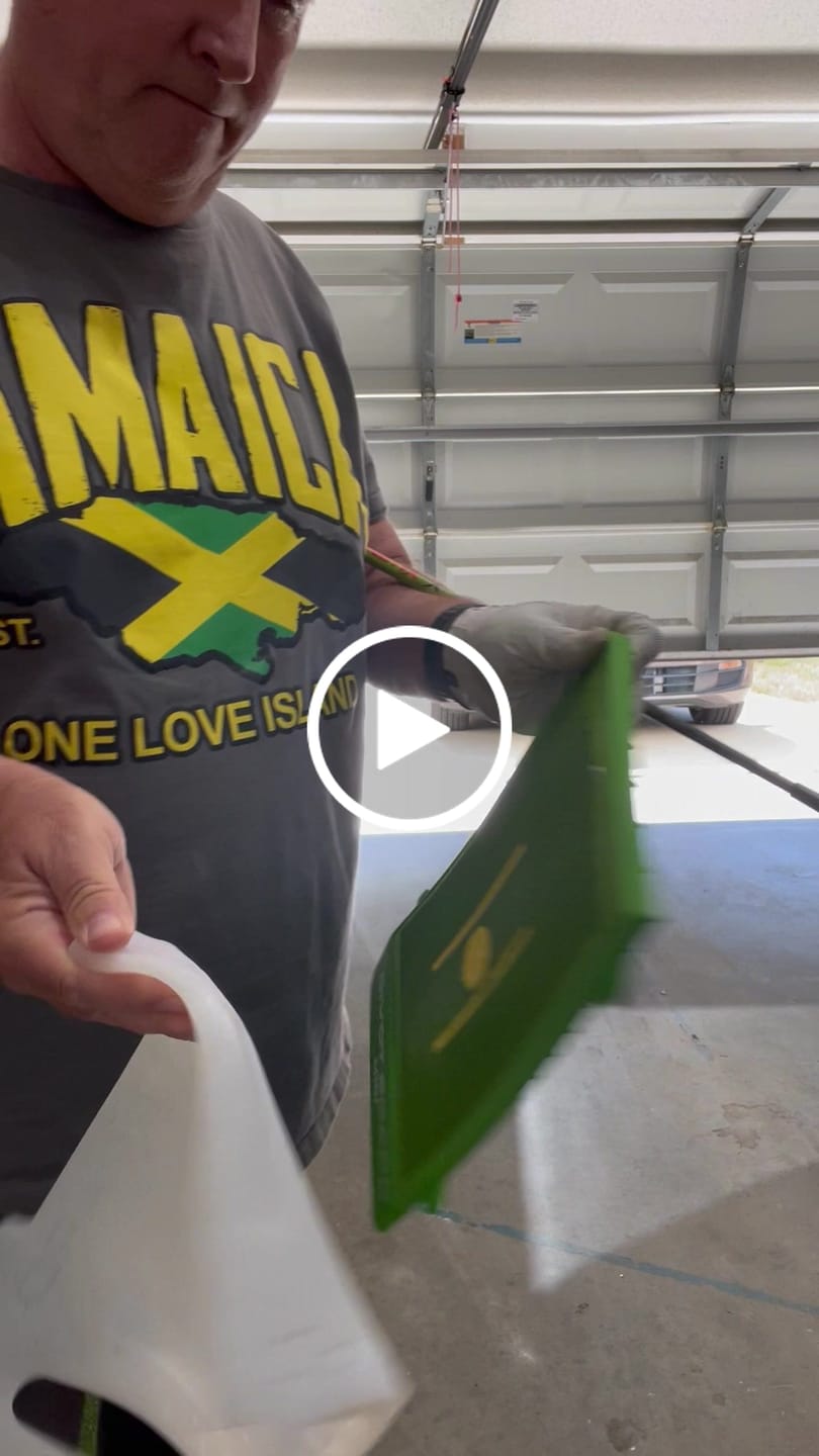 Customer video review of Divot Board Mini Grip Pad