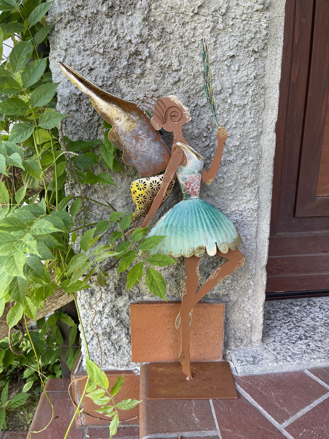 Customer photo review of Fata con Bacchetta in Ferro Corten Marrone Ruggine (66x30x10 cm)