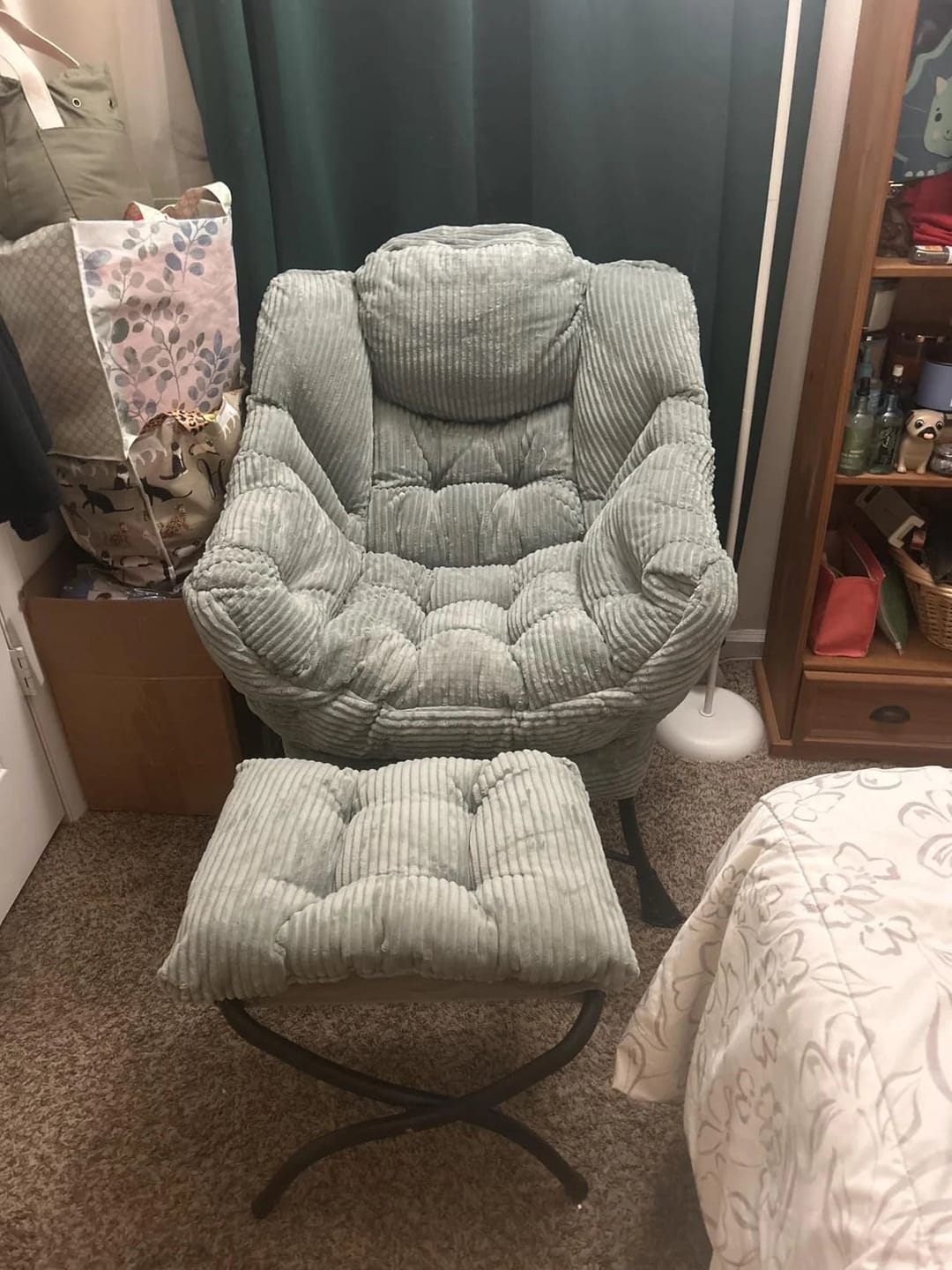 Customer photo review of Lazy Chair with Ottoman Folding Lounge
