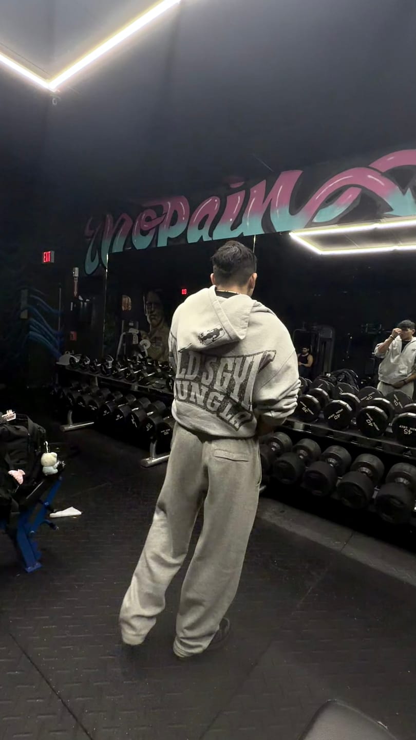 Customer photo review of 5162 - Golds Gym Throwback Zip-ups
