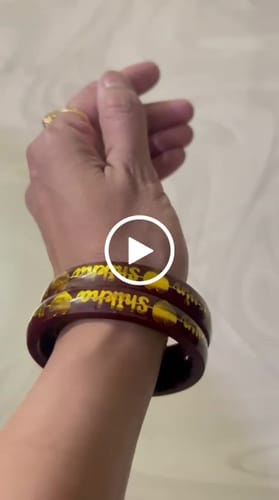 Customer video review of Anmol Bandhan Gold Bangles –  Love & Togetherness crafted in Gold