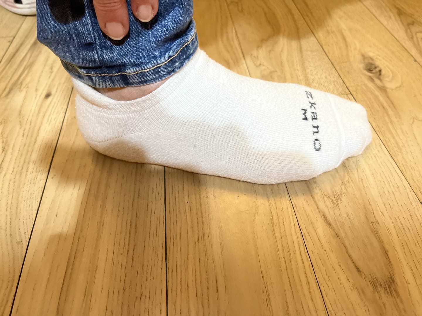 Customer photo review of Ridge - Cushioned Organic Cotton Socks low rise - White