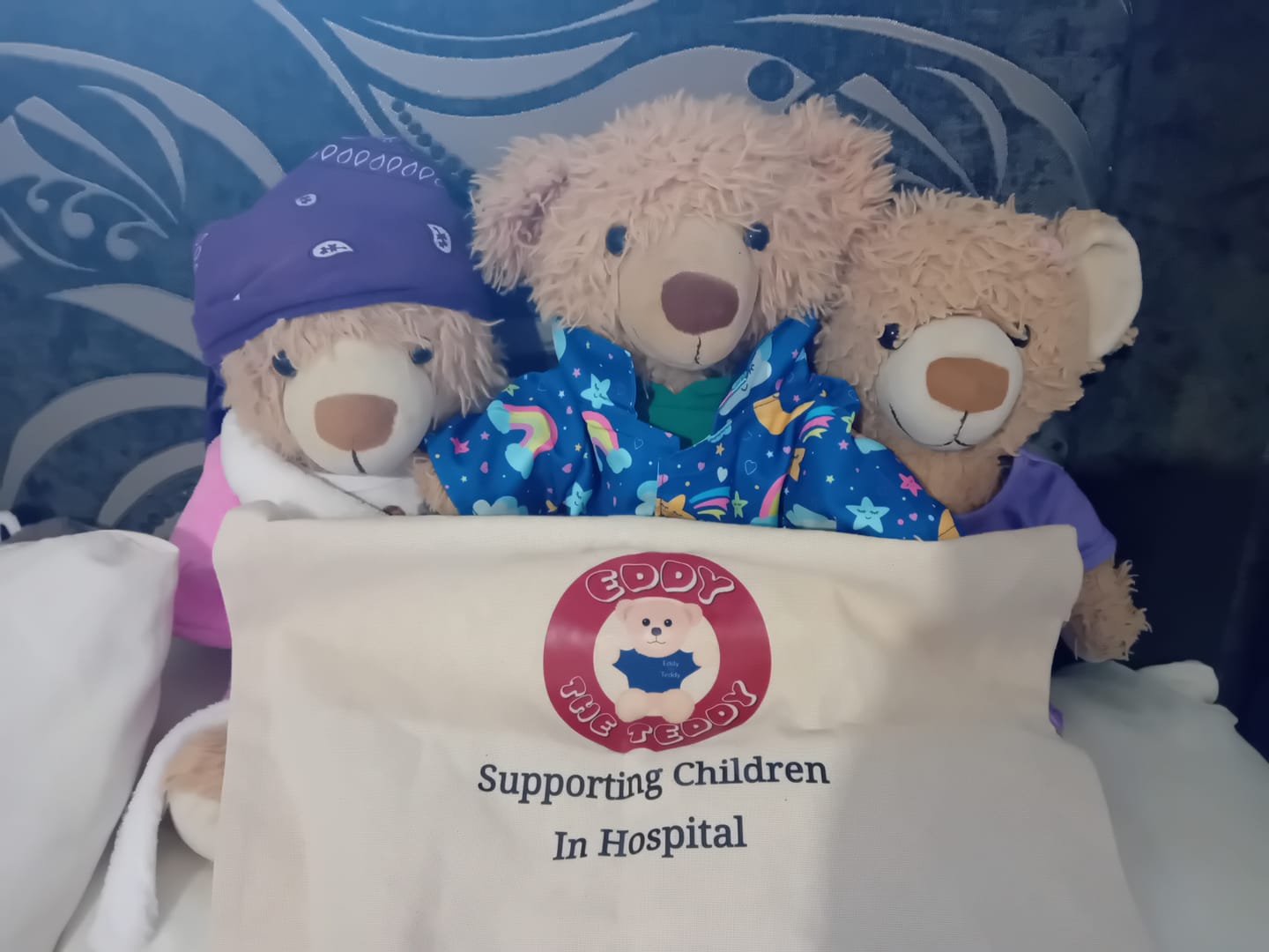 Customer photo review of Eddy the Teddy Bear Shopping Bag