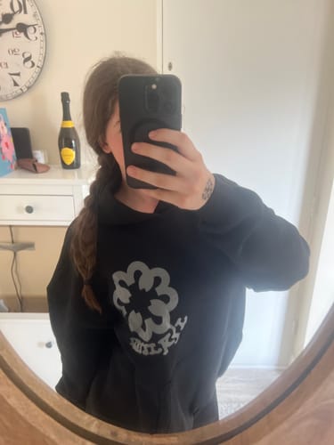 Customer photo review of BLACK JUMBO HOODIE