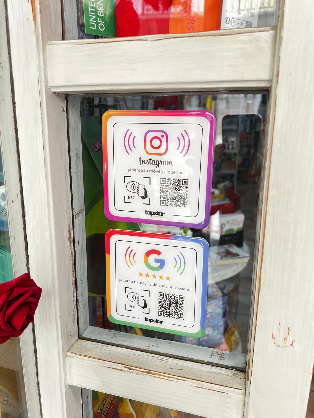 Customer photo review of Placa Reseñas de Google