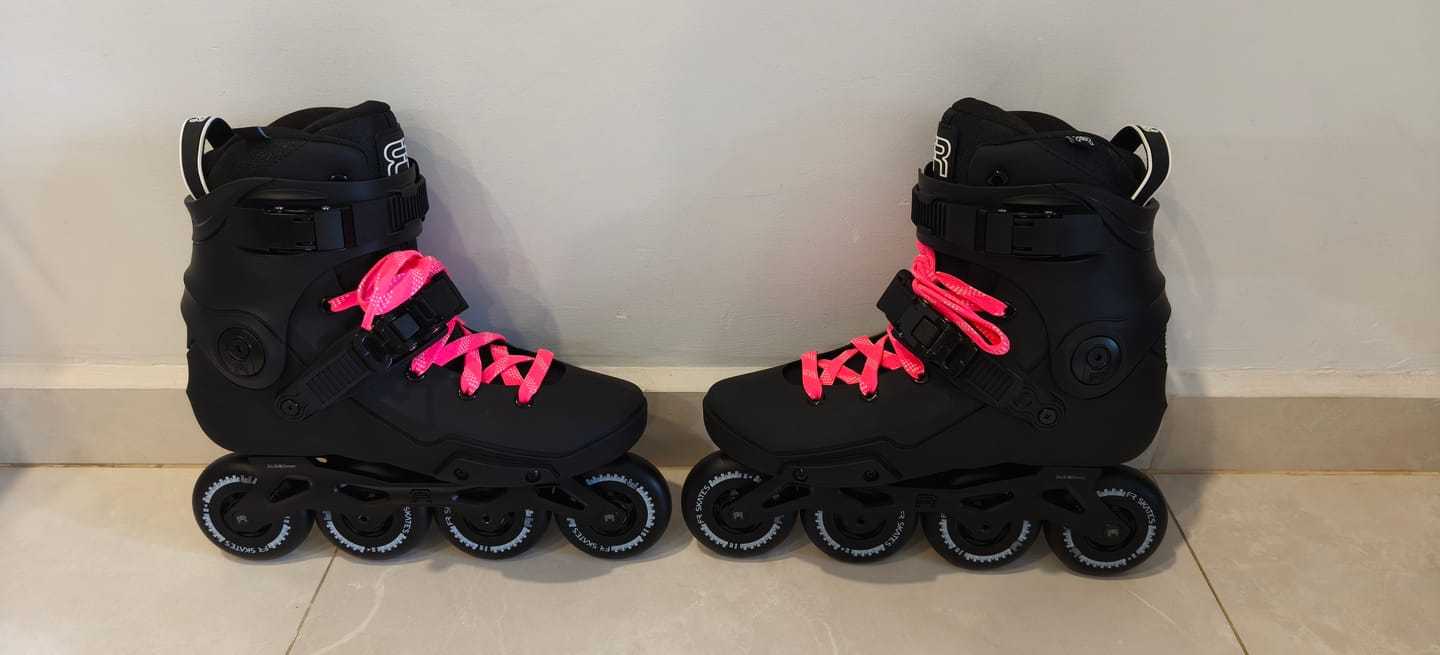 Customer photo review of FR Neo 2 80 Black Skates