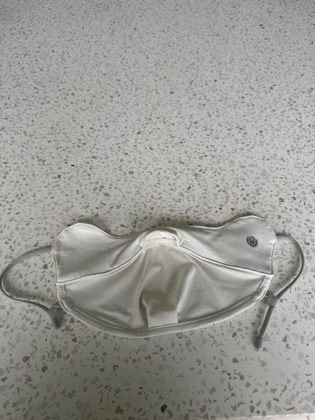 Customer photo review of Apex Canthus Protection Mask Unisex UPF50+