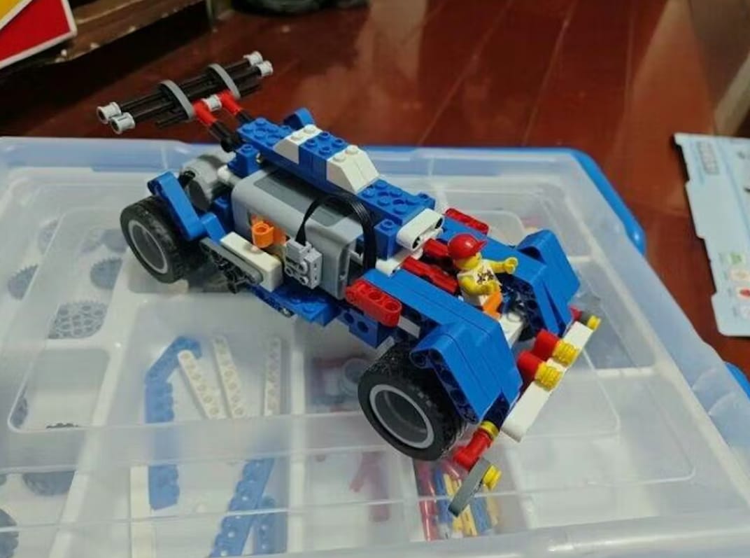 Customer photo review of Magnetisches Bauspielzeug Kinder | Kreatives Konstruktionsset