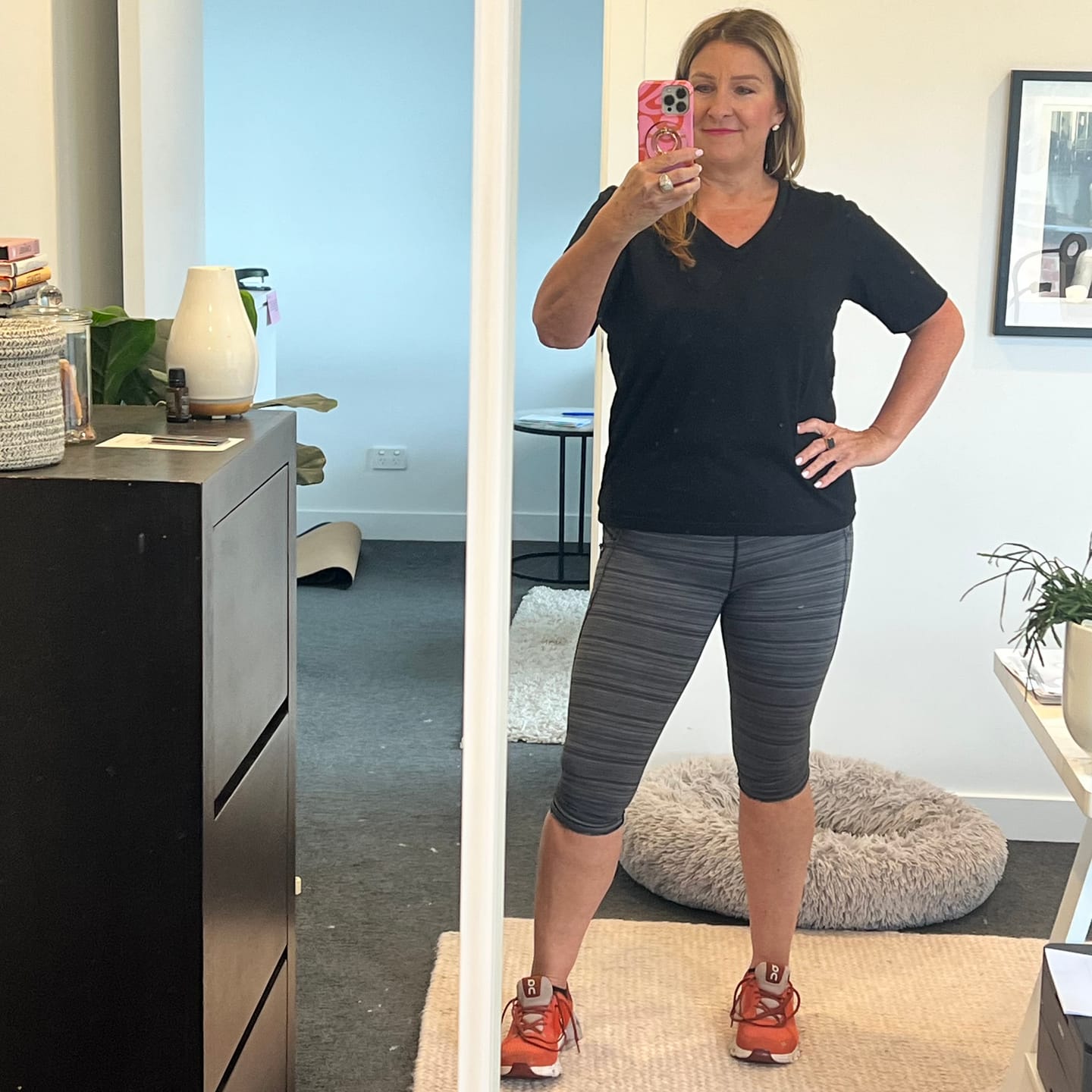 Customer photo review of Vie Organic Cotton Tee Black