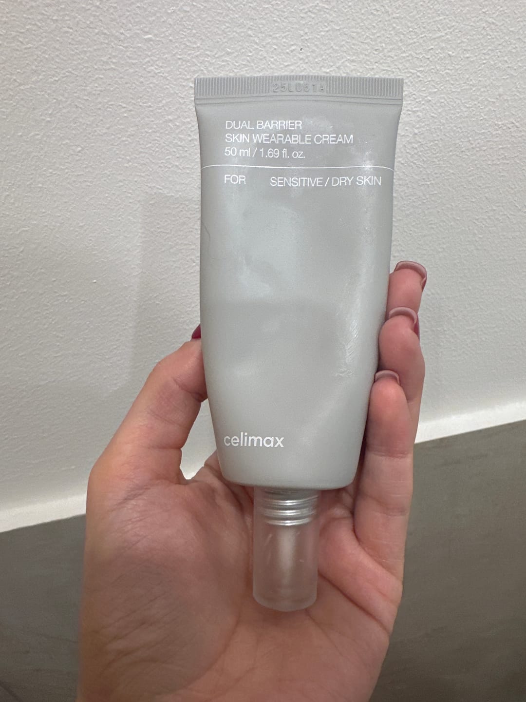 Customer photo review of Aizsargbarjeru nodrošinošs krēms ar keramīdu kompleksu Celimax Dual Barrier Skin Wearable Cream