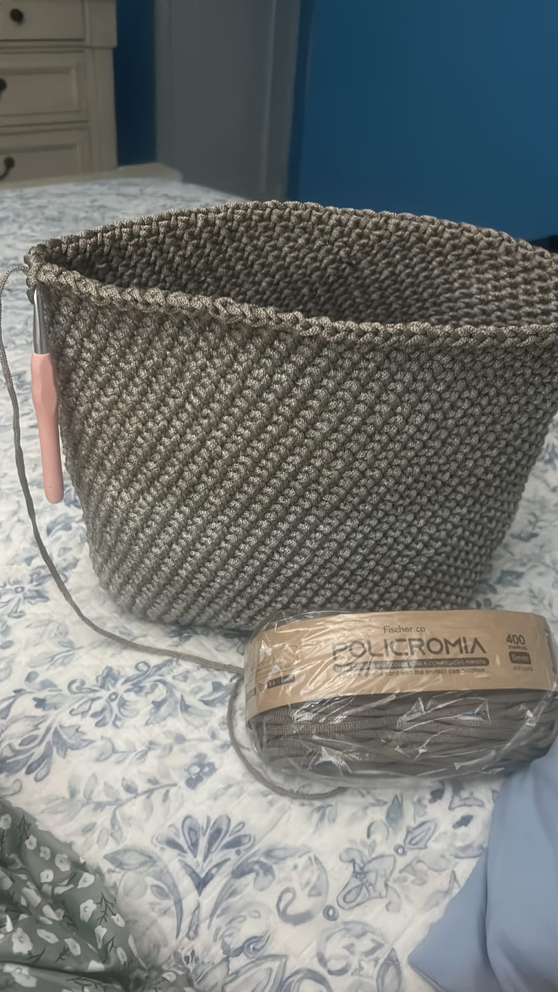 Customer photo review of Policromia Yarn