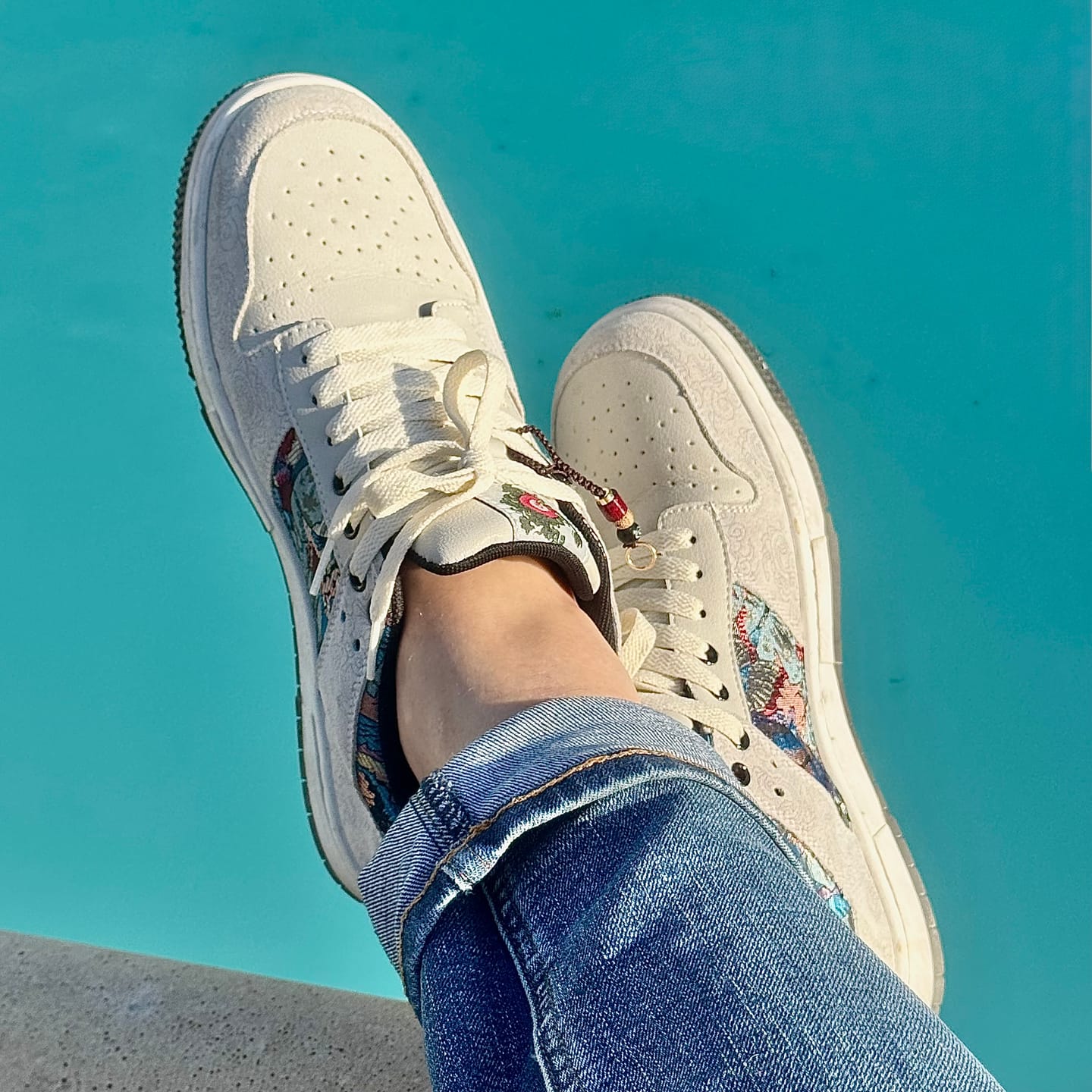 Customer photo review of Dunhuang Mythos Sneakers