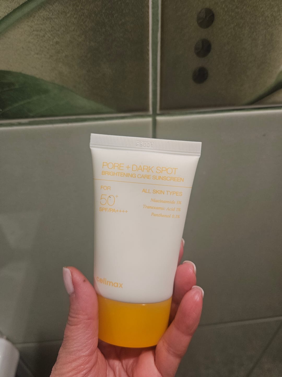 Customer photo review of Saules aizsargkrēms Celimax Pore+Dark Spot Brightening Care Sunscreen SPF50+ PA++++