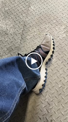 Customer video review of 07112-033-XW | TUBES 200 | BLACK/BRILLIANT BLUE/VAPOR BLUE WHITE