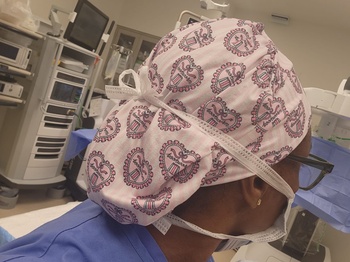 Customer photo review of DuoStyle Scrub Hat - Romantasy