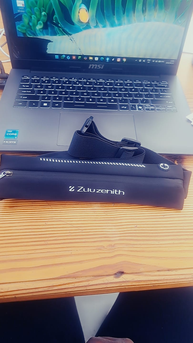 Customer photo review of Adjustable Running Belt with Water-Resistant Pockets