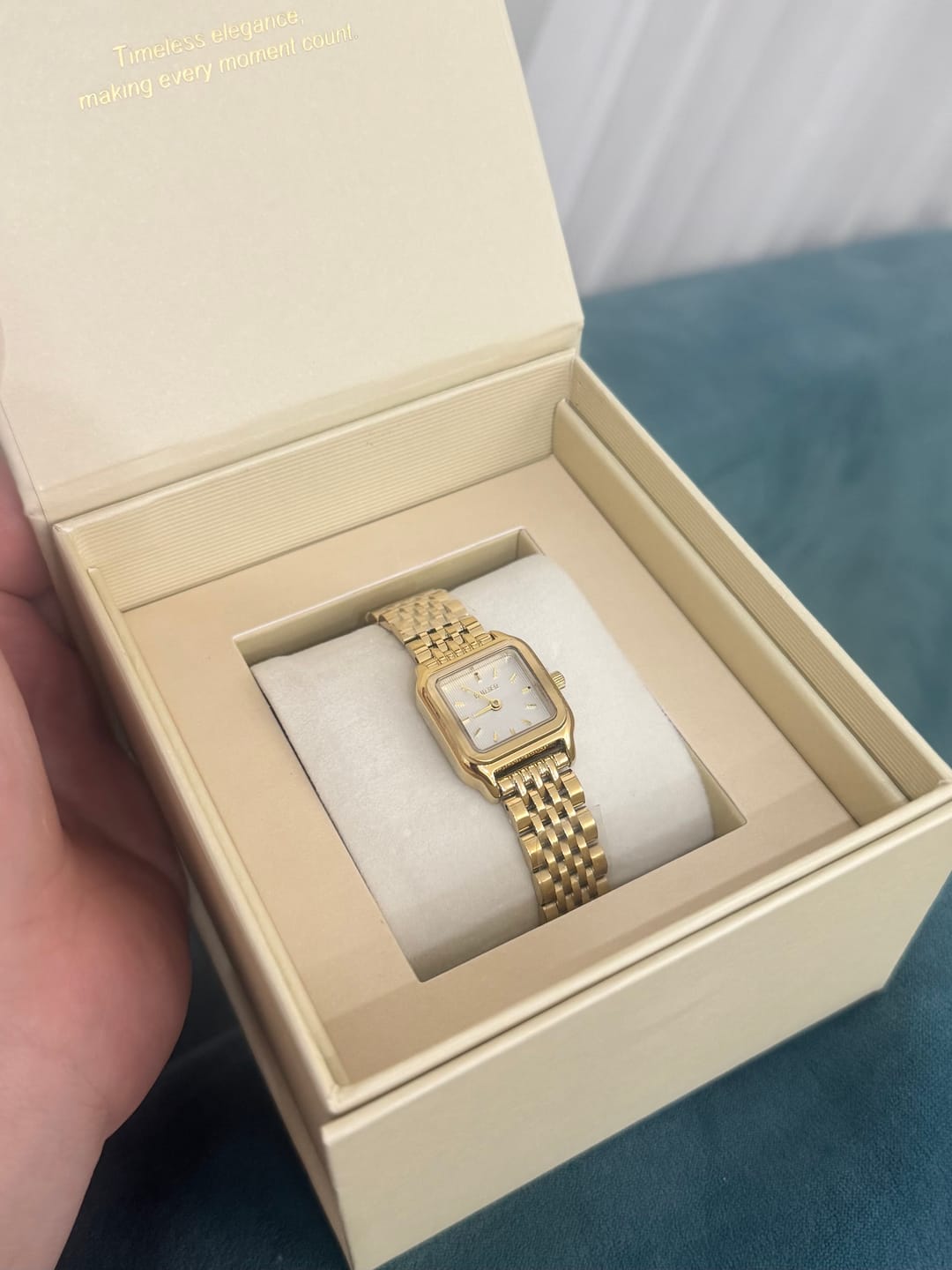 Customer photo review of Macy Petite Gold White