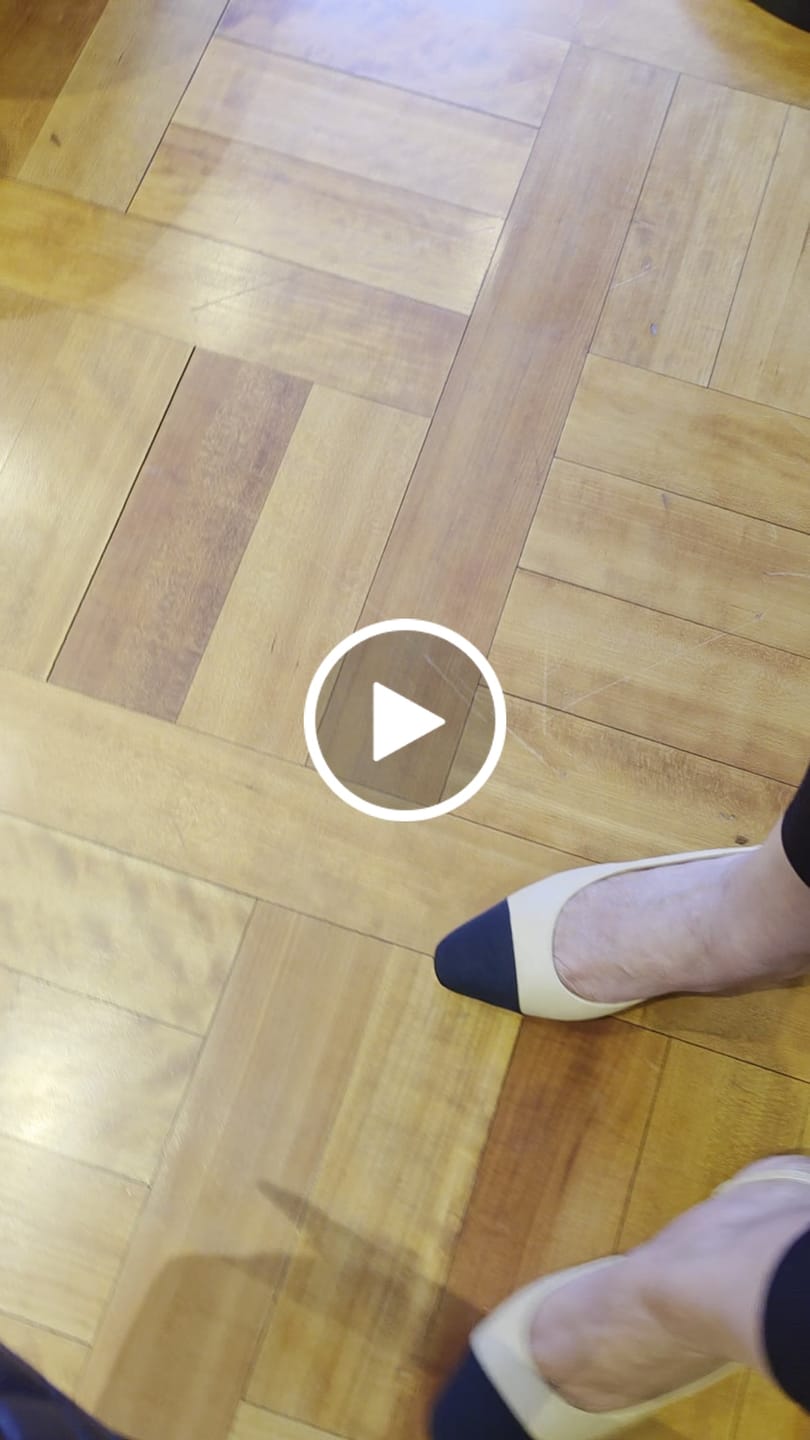 Customer video review of slingbacks beige black goatskin