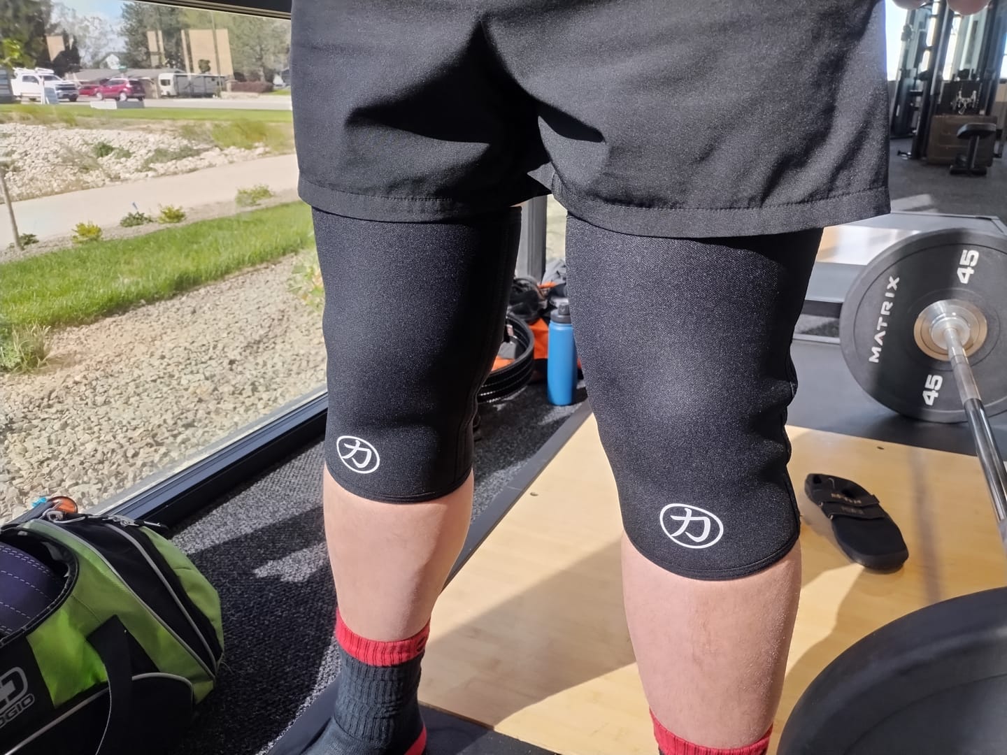 Customer photo review of 7MM Inferno Knee Sleeves - Black