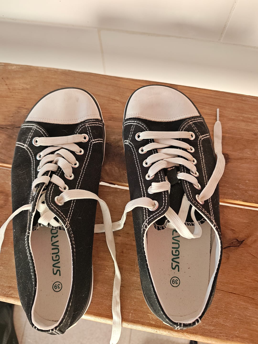 Customer photo review of Roam I - Zapatos Barefoot