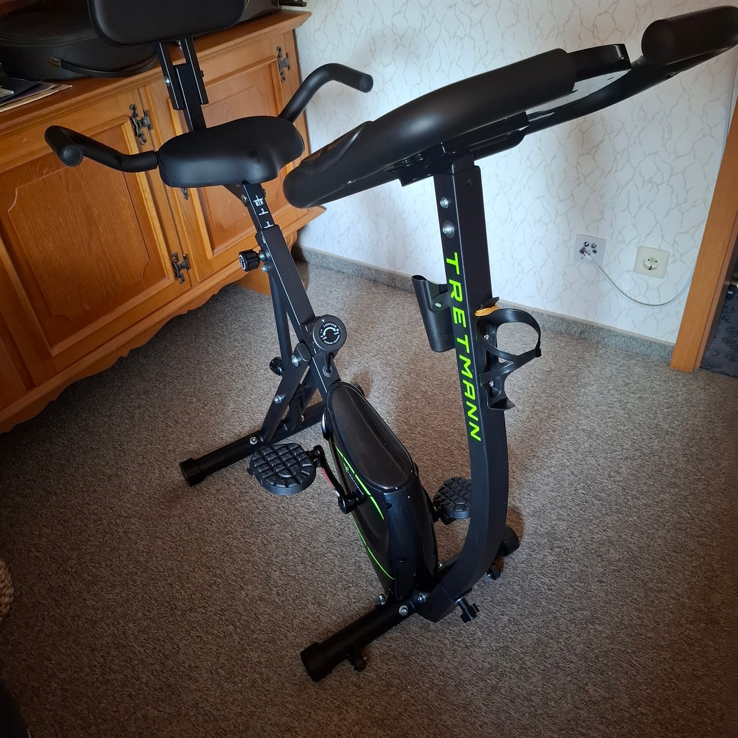 Customer photo review of Werkzeug, Traningsbuch und Dehnposter