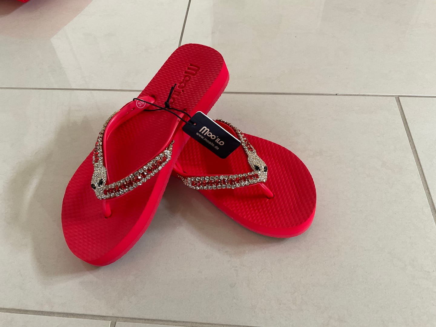 Customer photo review of Flip-Flop / Schlange - Rot