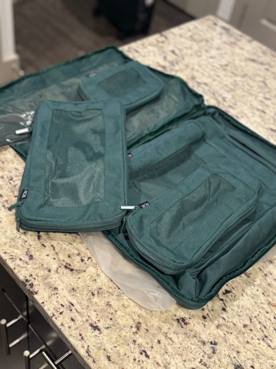 Customer photo review of Compressible Packing Cubes (6 Pieces)