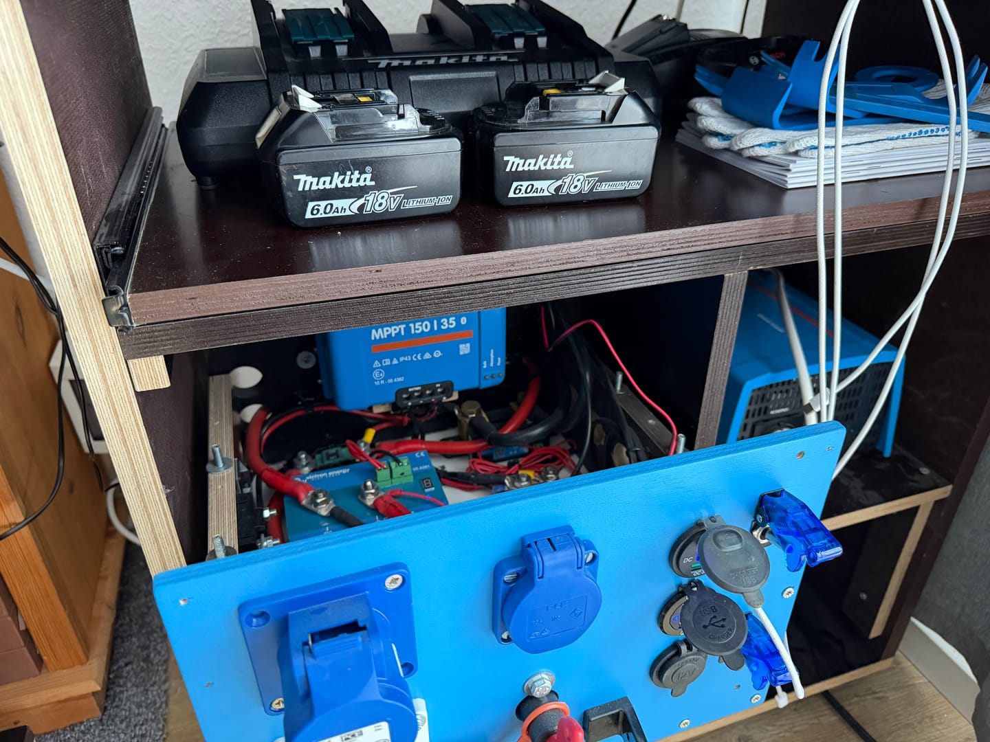 Customer photo review of Befreiung von 19% MwSt - Redodo 12V 300Ah LiFePO4 Akku