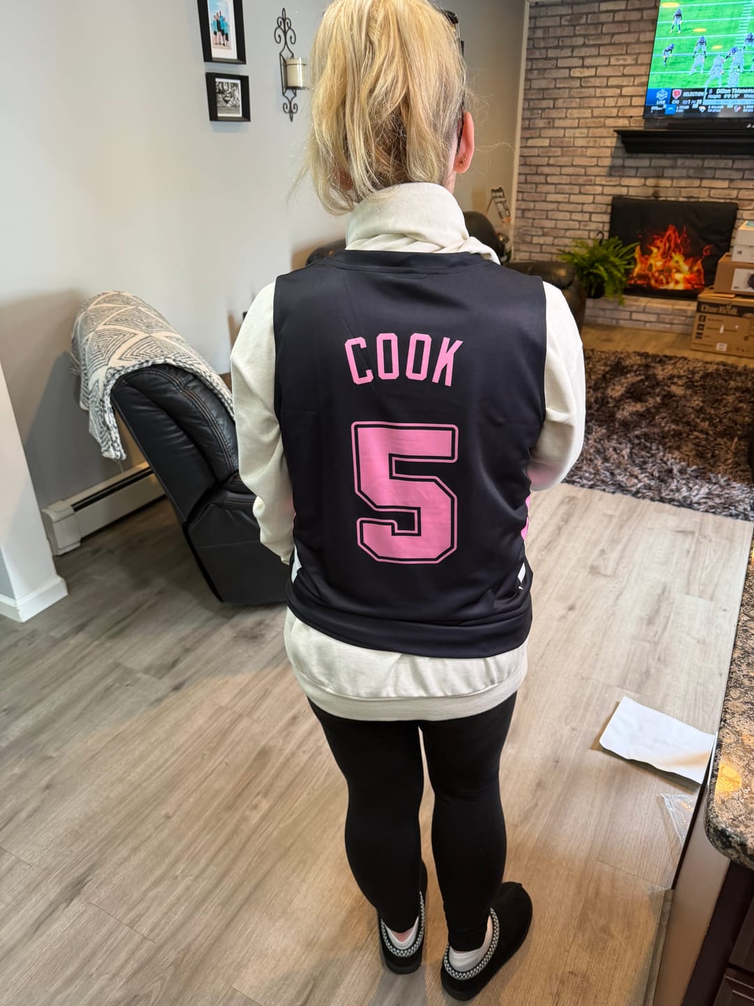 Customer photo review of Custom Black Pink Double Side Kits Design Sportswear Basketball Jersey